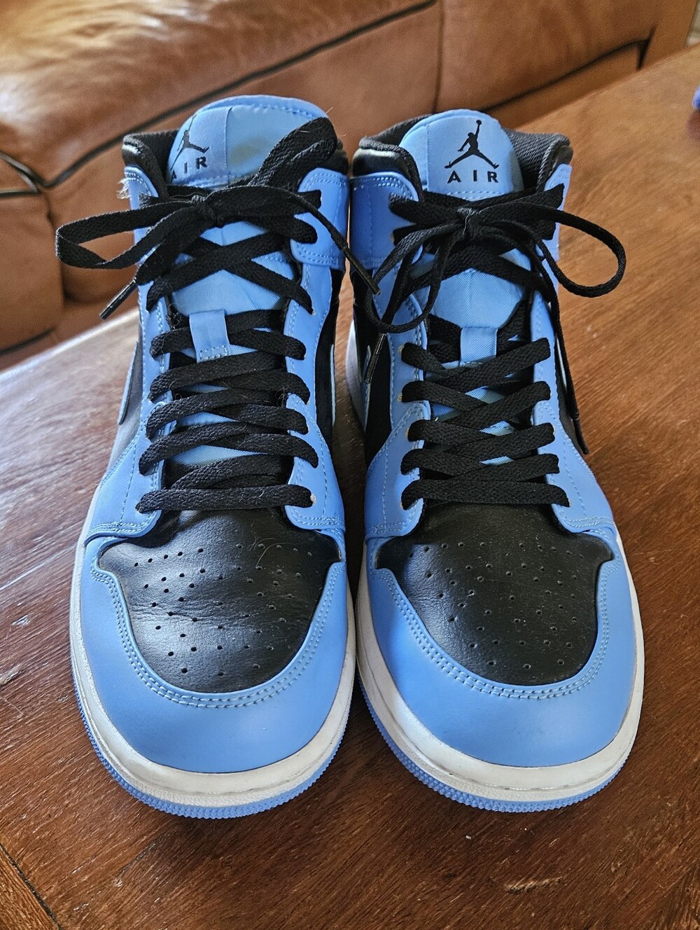Nike Air Jordan 1 Mid - Light Blue/Black